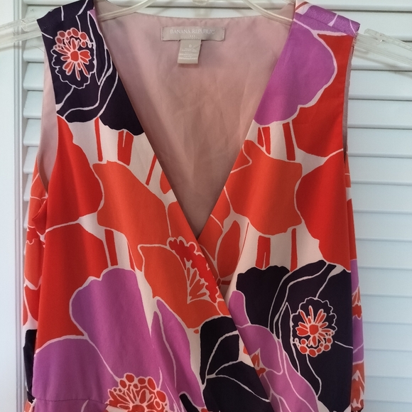 Banana Republic Vneck Sleeveless Floral Dress  Layered Size 0 - Picture 3 of 13
